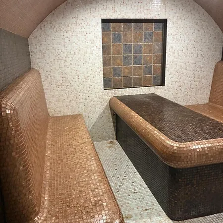 Chamkoria Forest Apartman *